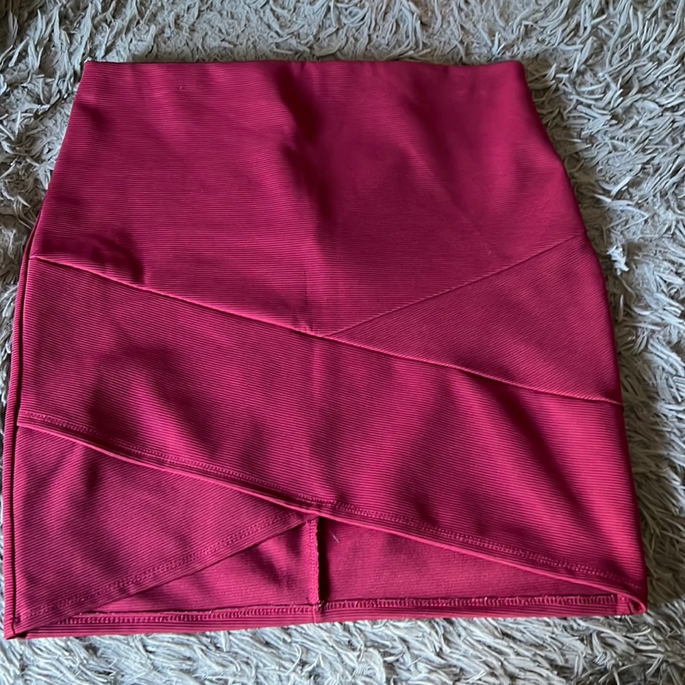 maroon skirt